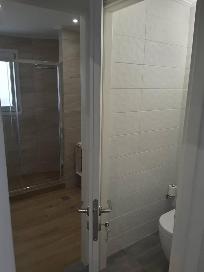 Seaview Apartment In Theheart Of Loutraki Extérieur photo
